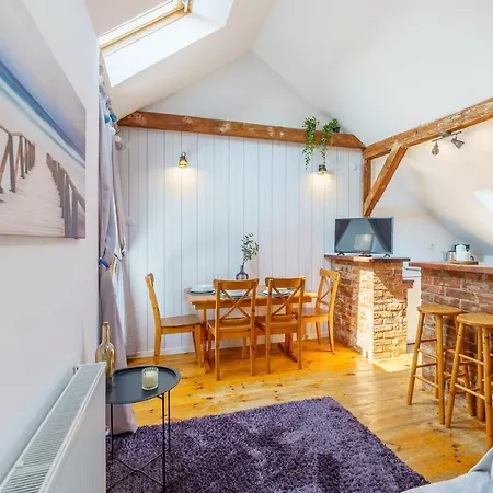 Klimatyczny Apartament Przy Bulwarze Optima Appartement